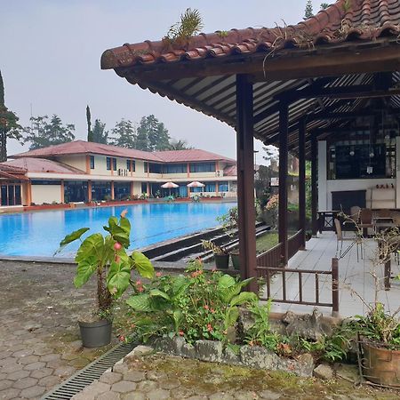 Cisarua Indah Cottage Brujul エクステリア 写真